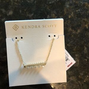Kendra Scott necklace